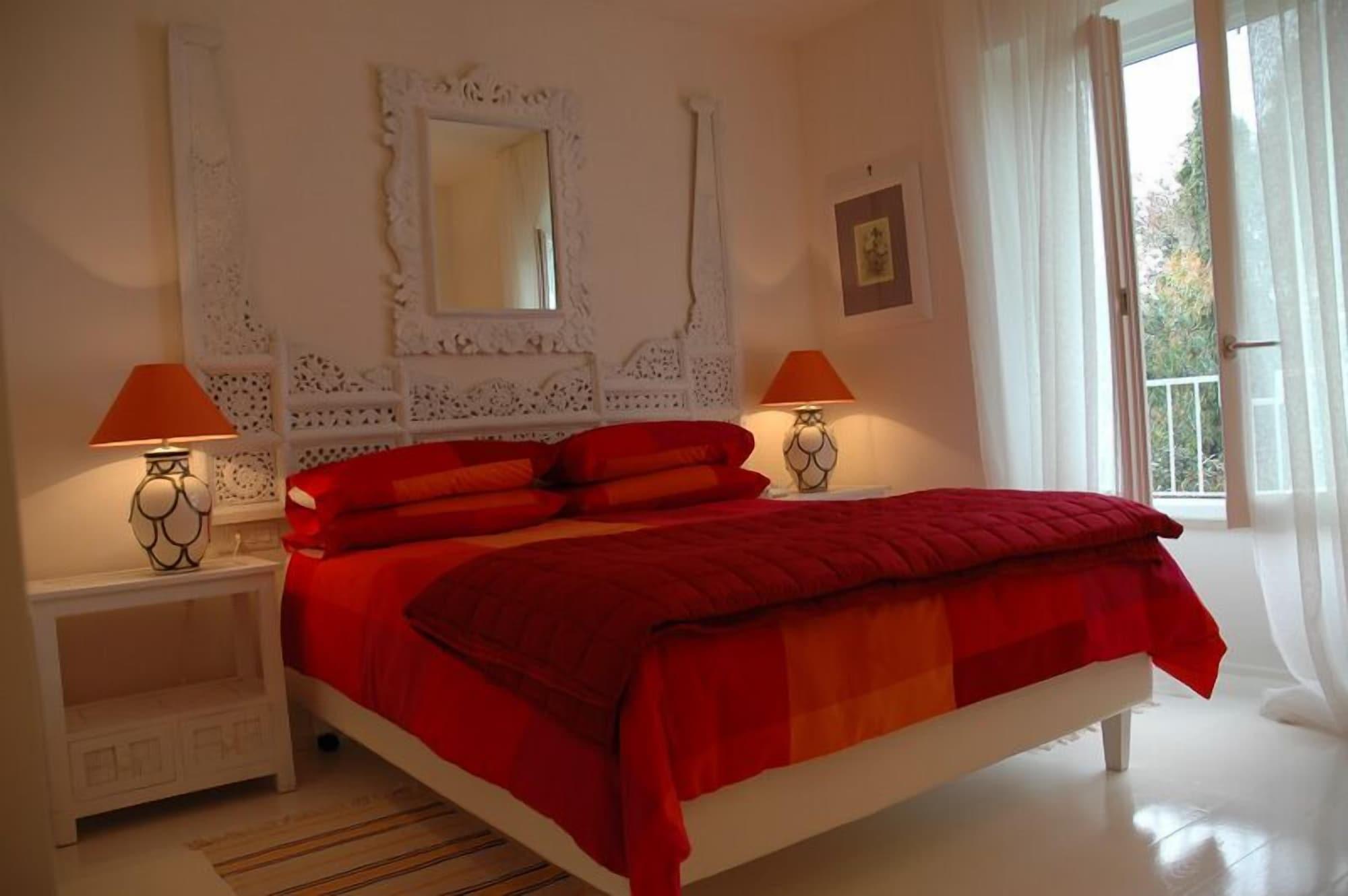 Il San Francesco Charming Hotel Sabaudia Esterno foto