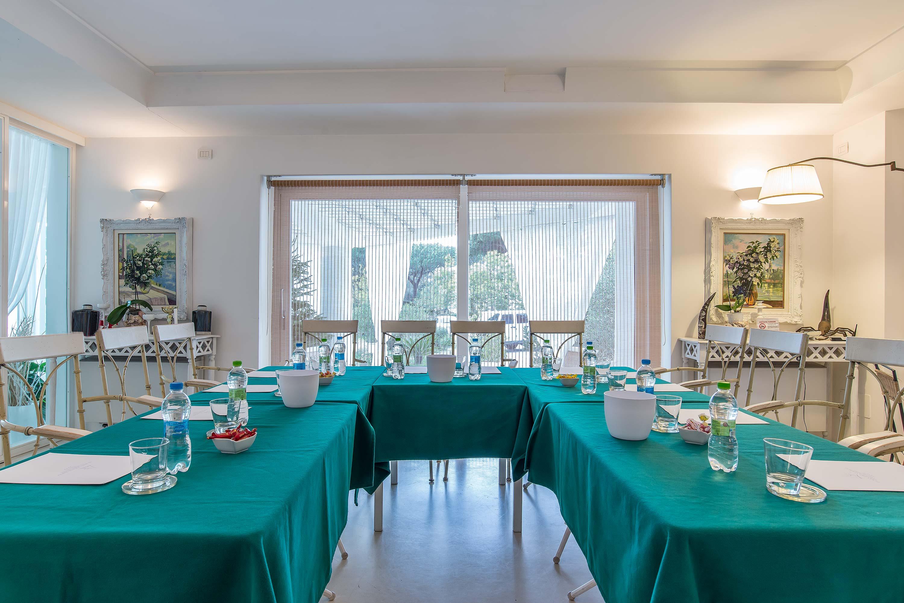 Il San Francesco Charming Hotel Sabaudia Esterno foto