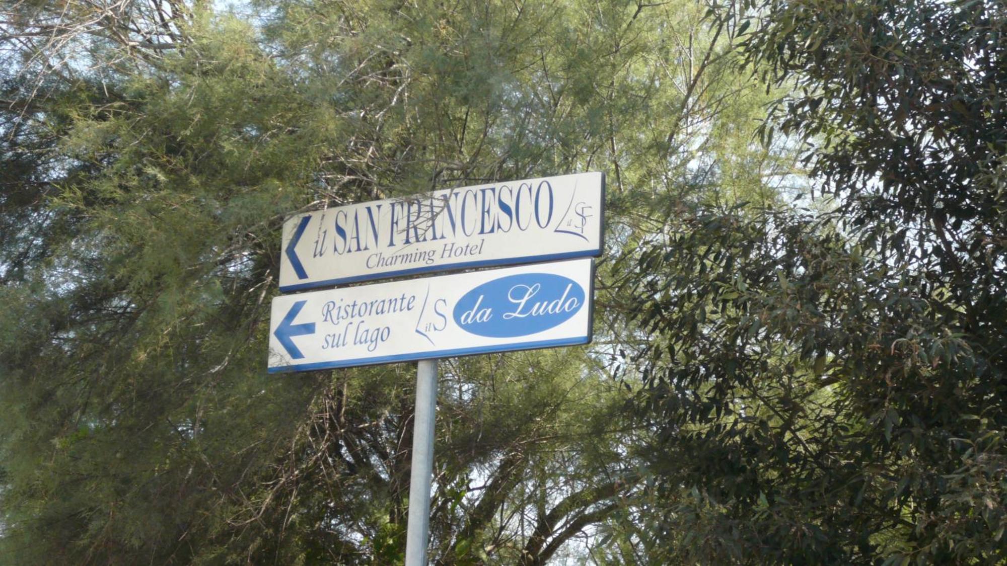 Il San Francesco Charming Hotel Sabaudia Esterno foto