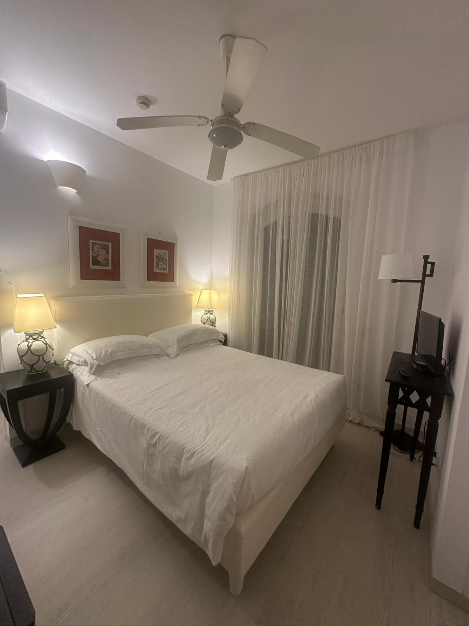 Il San Francesco Charming Hotel Sabaudia Esterno foto