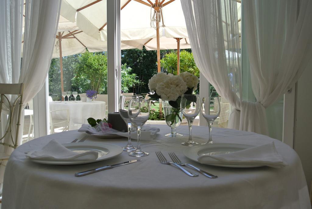 Il San Francesco Charming Hotel Sabaudia Esterno foto