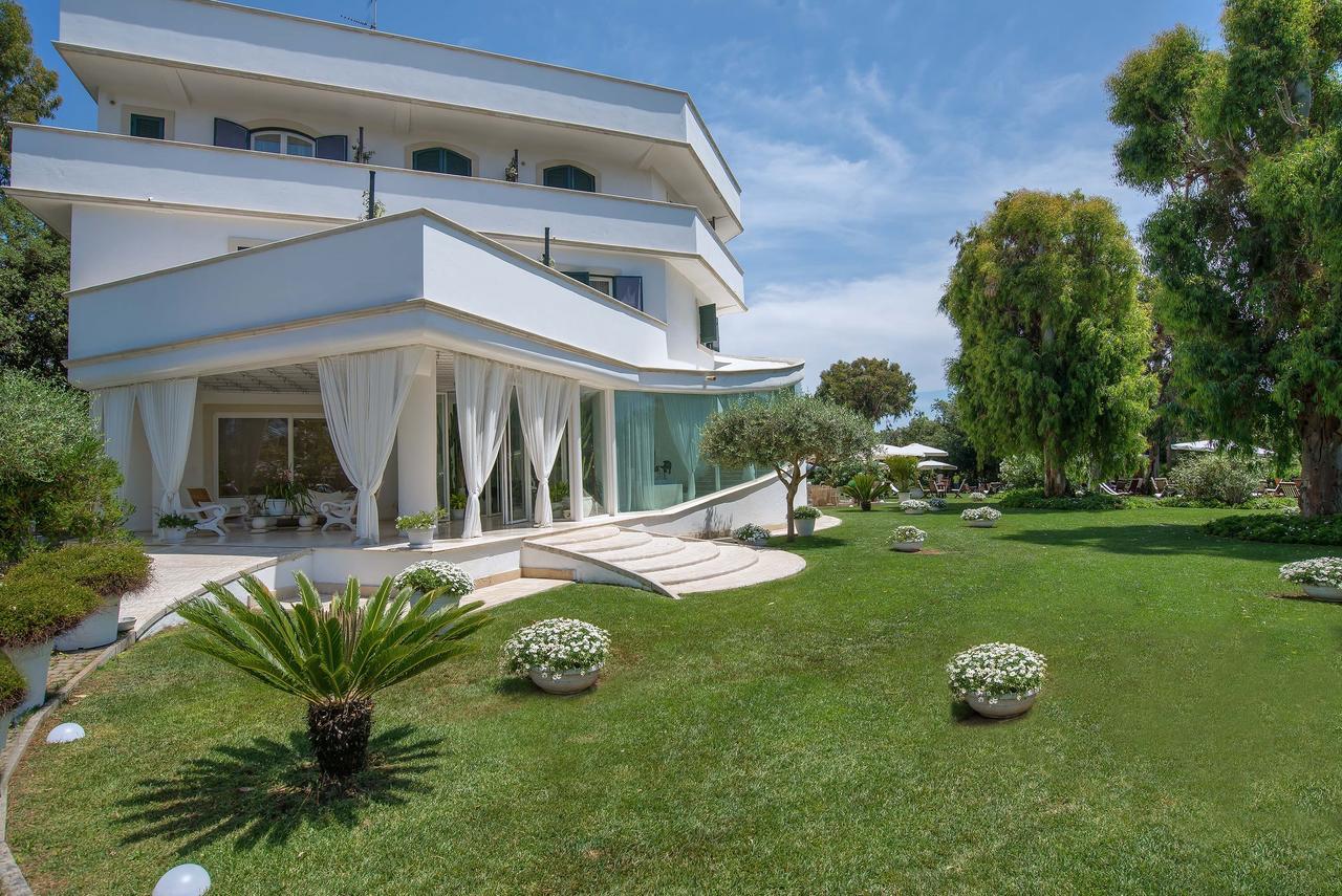 Il San Francesco Charming Hotel Sabaudia Esterno foto